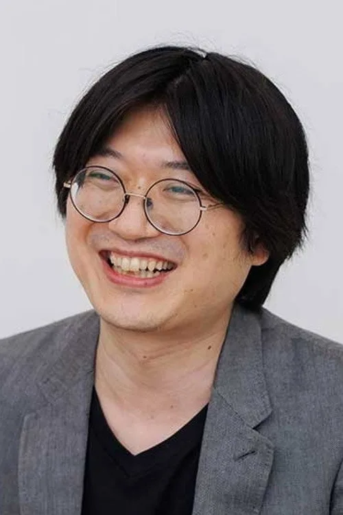 黑柳利充